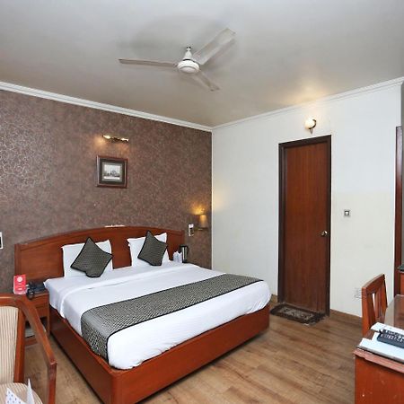 Oyo 3499 Tekarees Inn Lucknow Exterior foto